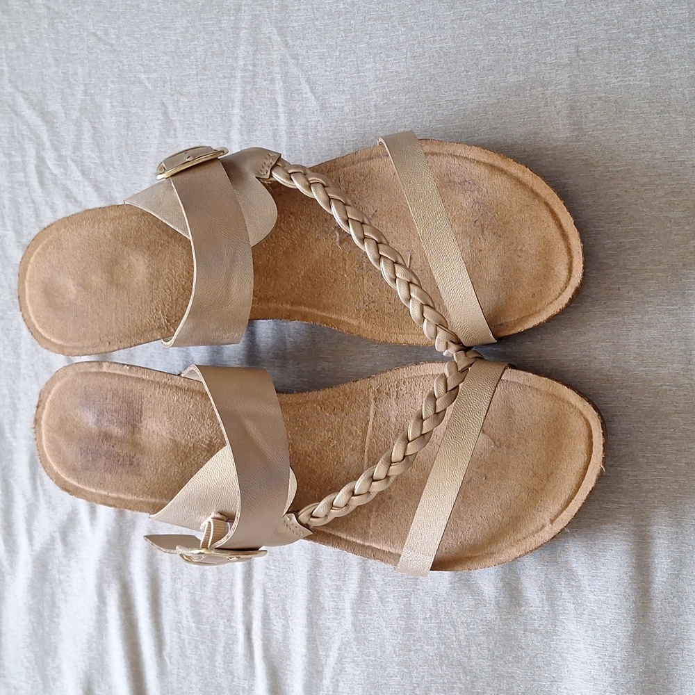 Gold wedge sandals